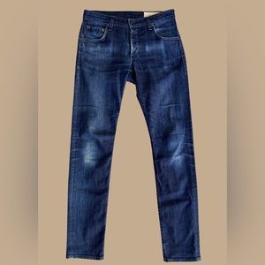 Like New, Rag & Bone Men’s Fit 2 Slim blue jeans, 30X32, Fit 2 Slim Style.